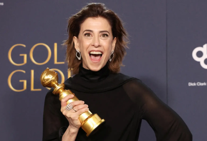 Fernanda Torres faz história e leva o globo de ouro